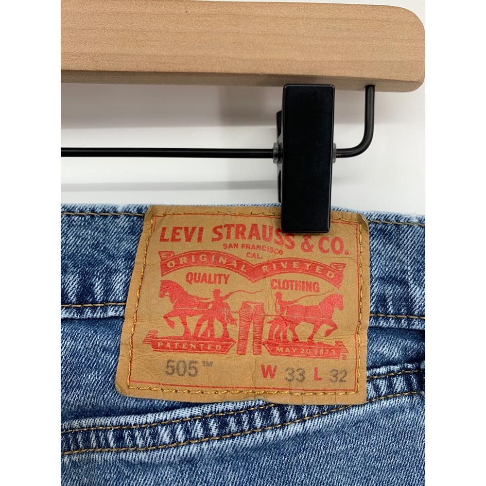 Levis 505 Jeans Mens 33x32 Blue Straight Leg Workwear Distressed Denim Pants - Picture 5 of 11